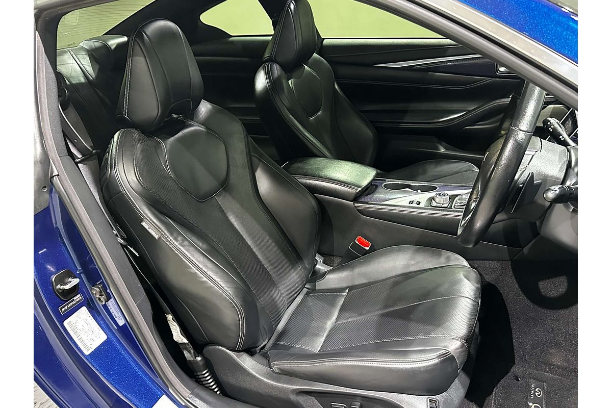 2017 INFINITI Q60 Red Sport V37