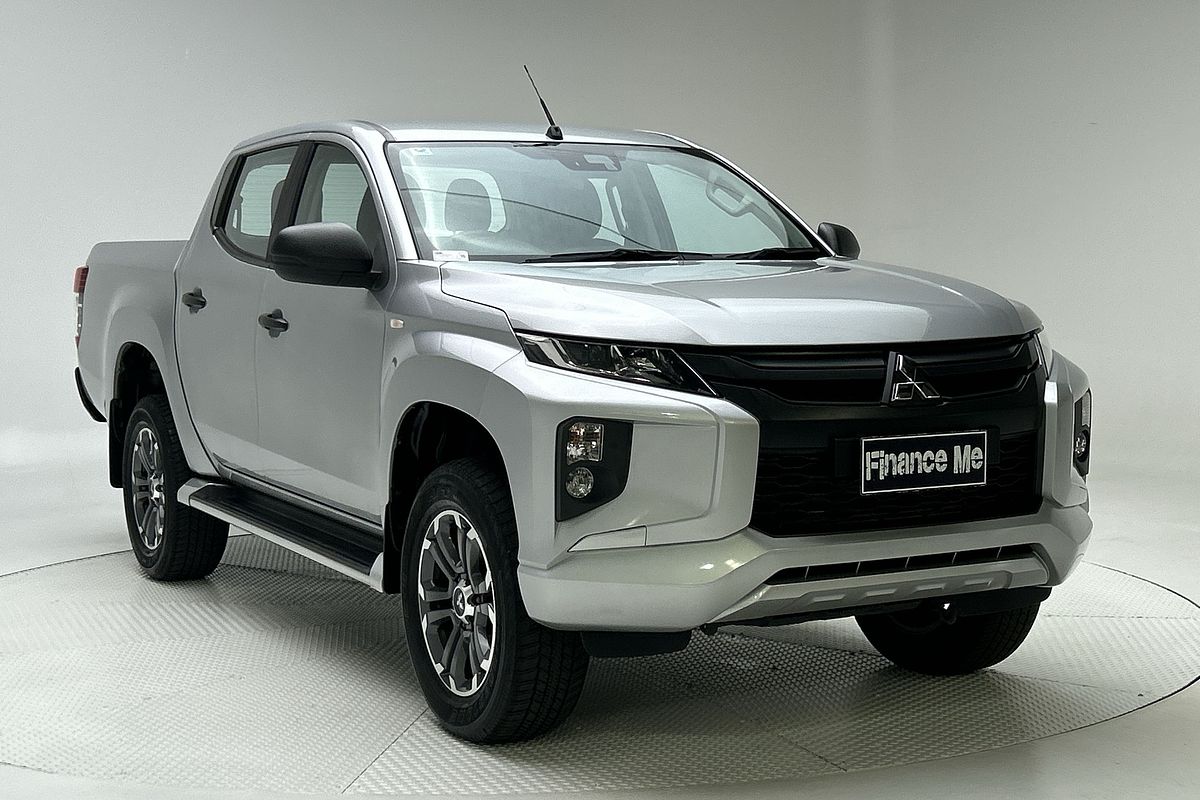 2019 Mitsubishi Triton GLX+ MR 4X4
