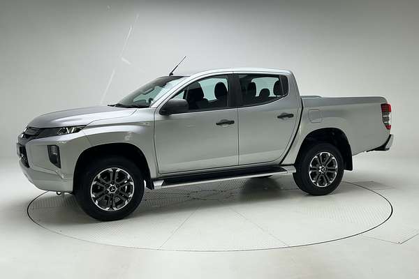 2019 Mitsubishi Triton GLX+ MR 4X4