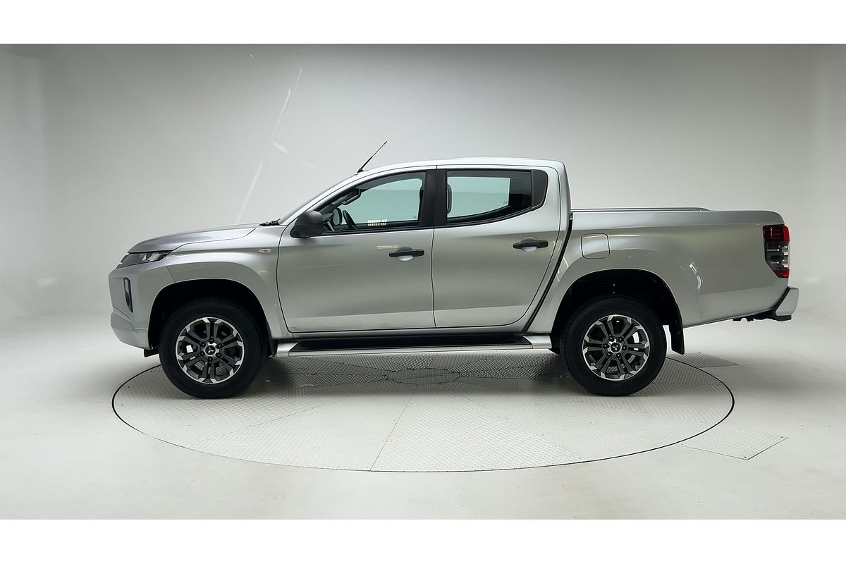 2019 Mitsubishi Triton GLX+ MR 4X4