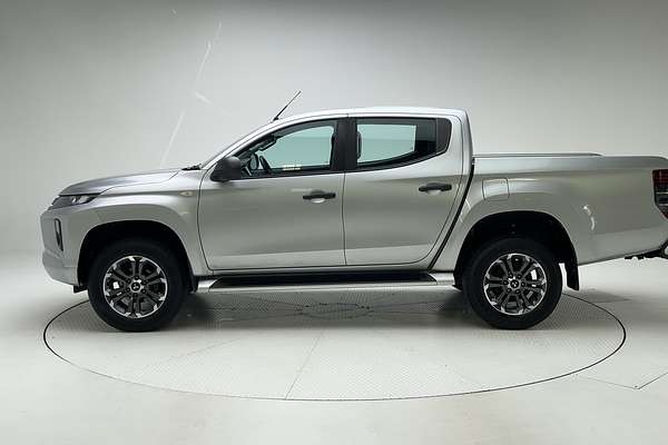 2019 Mitsubishi Triton GLX+ MR 4X4