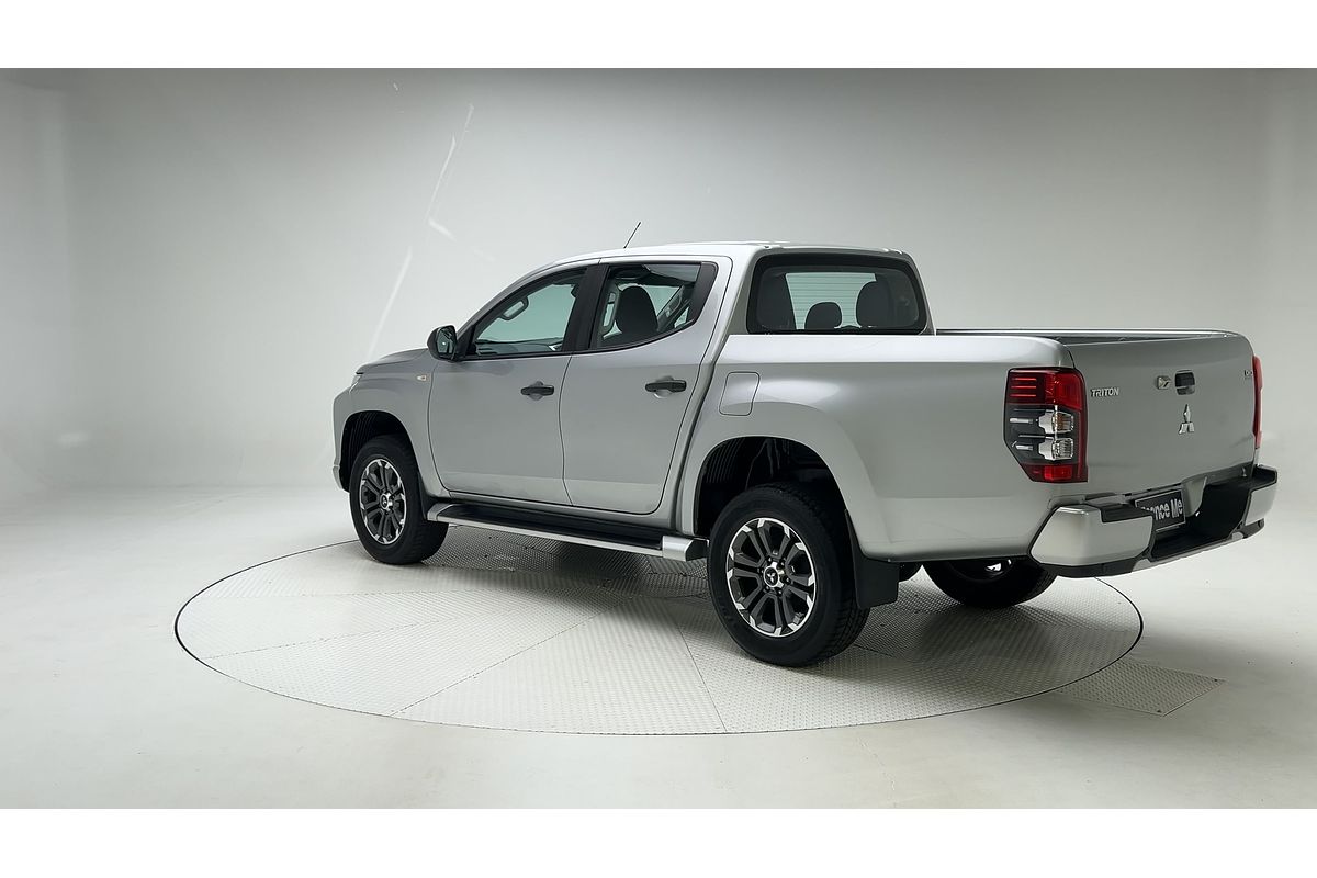 2019 Mitsubishi Triton GLX+ MR 4X4
