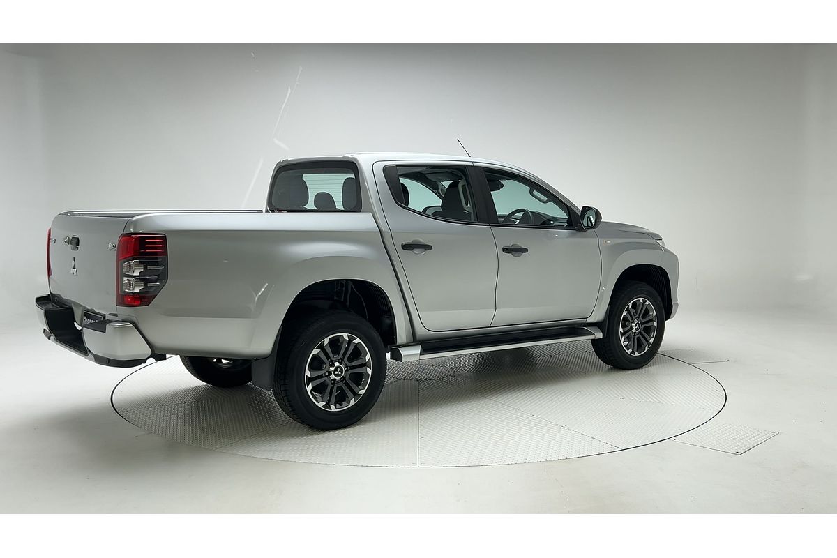 2019 Mitsubishi Triton GLX+ MR 4X4