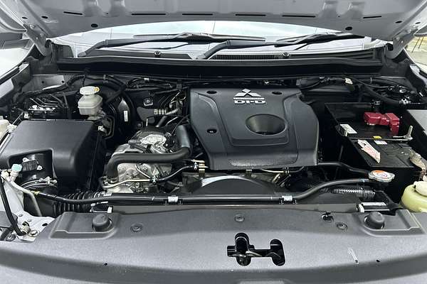 2019 Mitsubishi Triton GLX+ MR 4X4