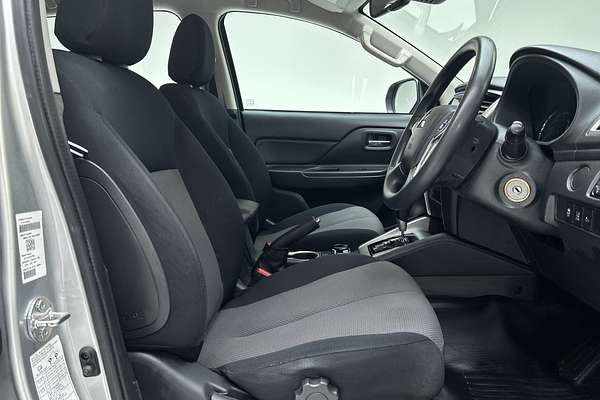 2019 Mitsubishi Triton GLX+ MR 4X4