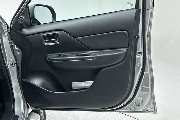 2019 Mitsubishi Triton GLX+ MR 4X4