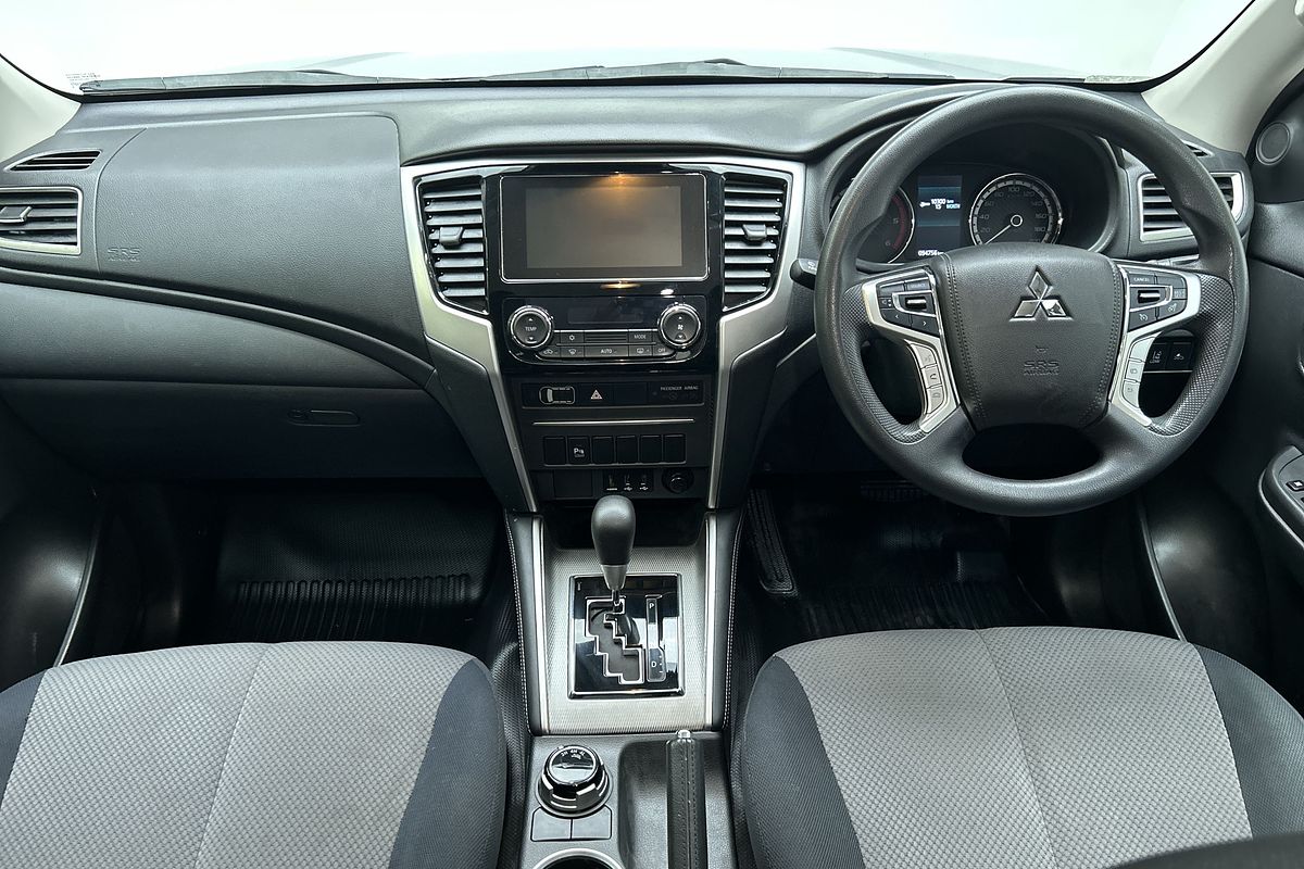 2019 Mitsubishi Triton GLX+ MR 4X4