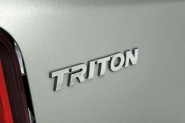 2019 Mitsubishi Triton GLX+ MR 4X4