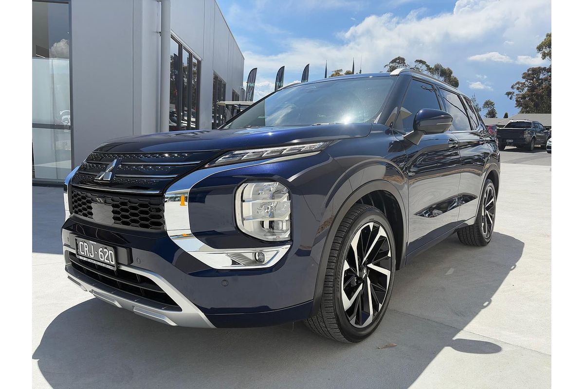 2023 Mitsubishi Outlander Exceed ZM