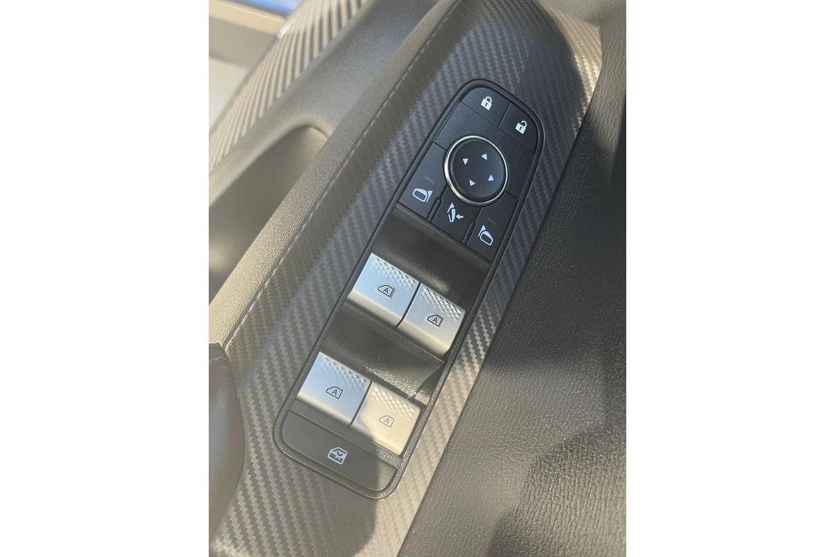 2023 Mitsubishi Outlander Exceed ZM