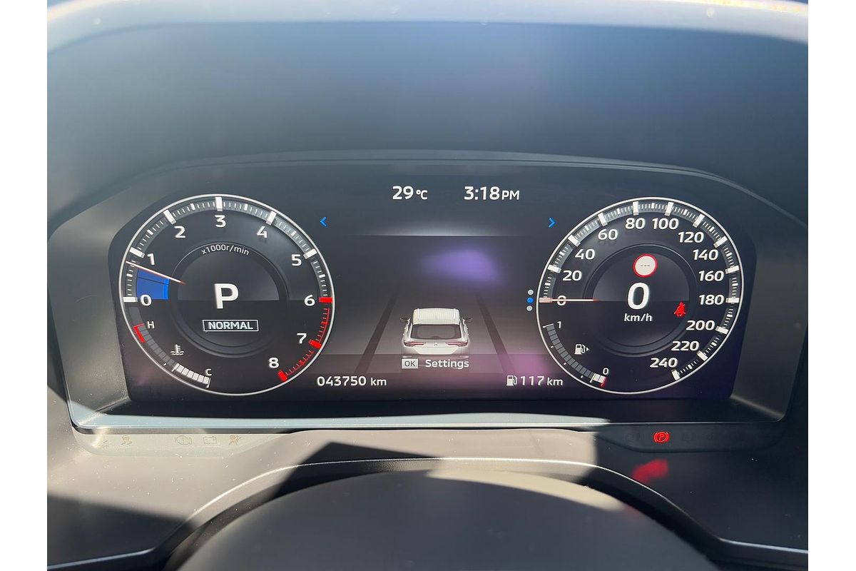 2023 Mitsubishi Outlander Exceed ZM