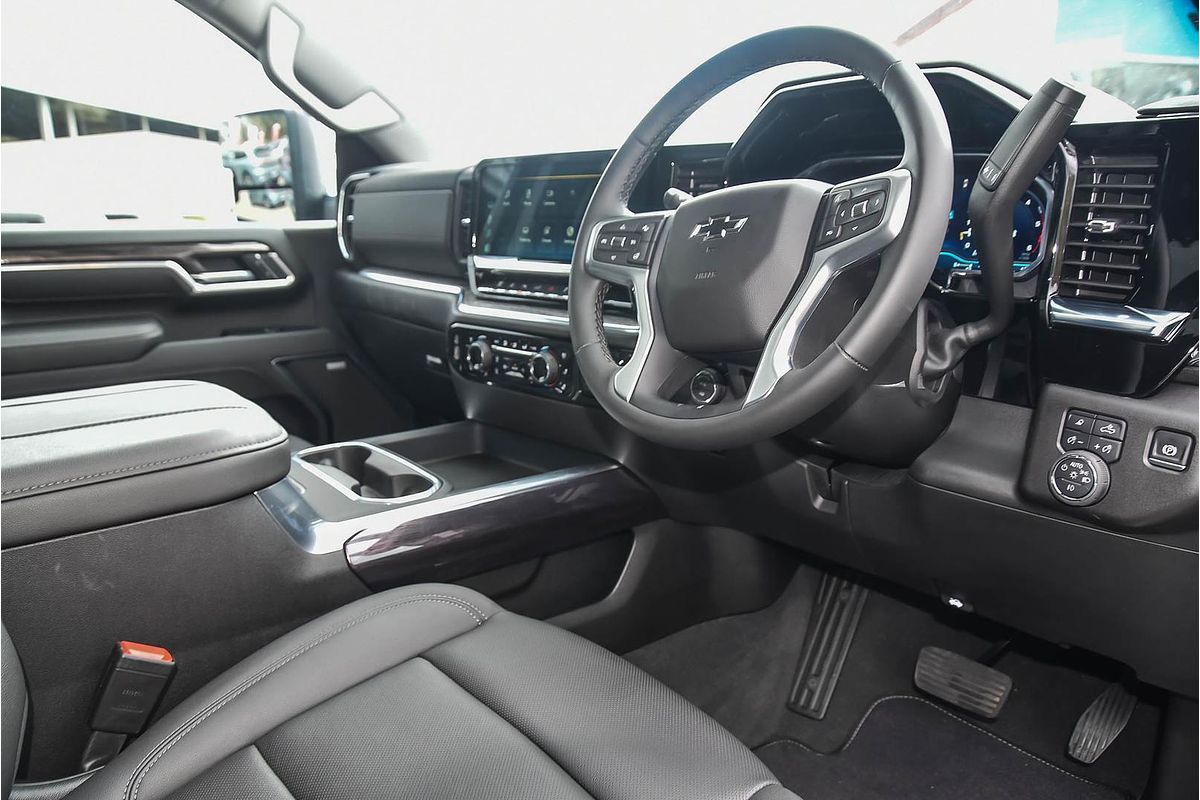 2025 Chevrolet Silverado HD LTZ Premium W/Tech Pack T1 4X4