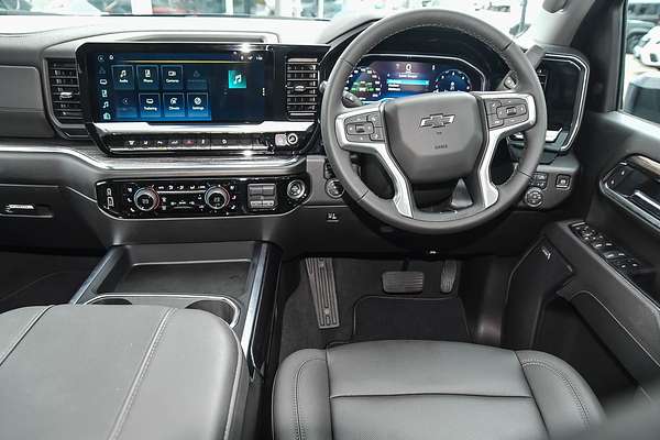 2025 Chevrolet Silverado HD LTZ Premium W/Tech Pack T1 4X4