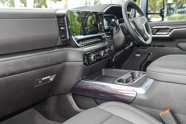 2025 Chevrolet Silverado HD LTZ Premium W/Tech Pack T1 4X4