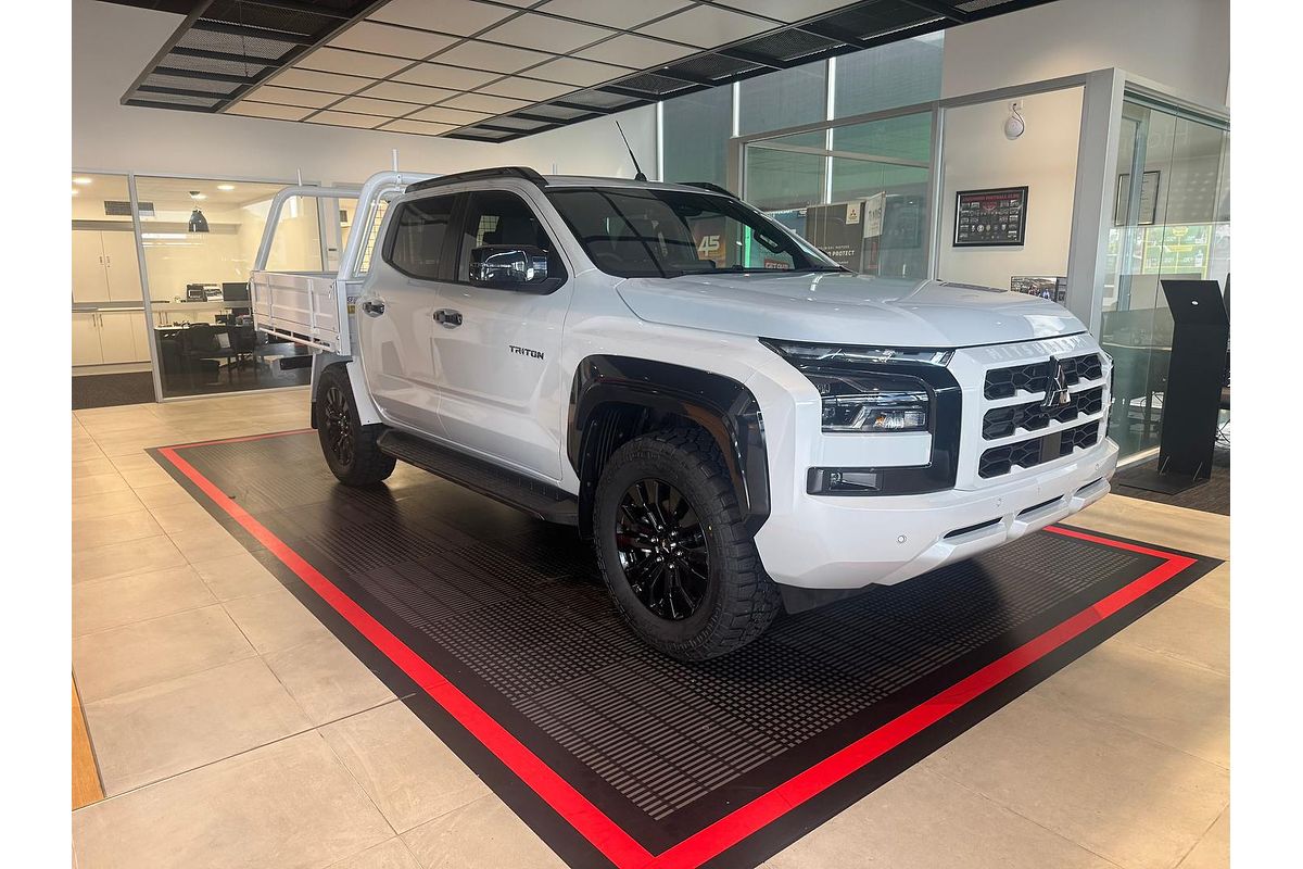 2025 Mitsubishi Triton GSR MV 4X4