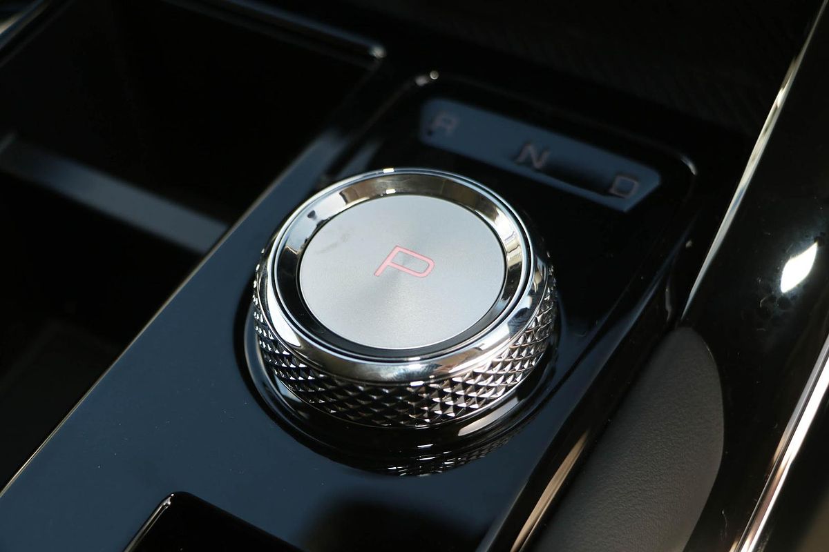 2024 GWM Haval H6 Lux Hybrid B01