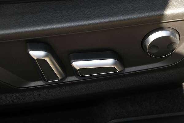 2024 GWM Haval H6 Lux Hybrid B01