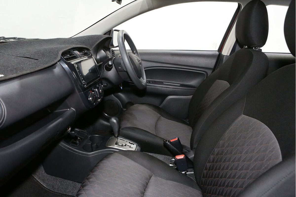 2021 Mitsubishi Mirage ES LB