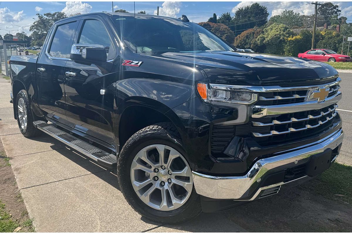 2025 Chevrolet Silverado 1500 LTZ Premium W/Tech Pack T1 4X4