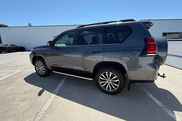 2022 Toyota Landcruiser Prado Kakadu GDJ150R
