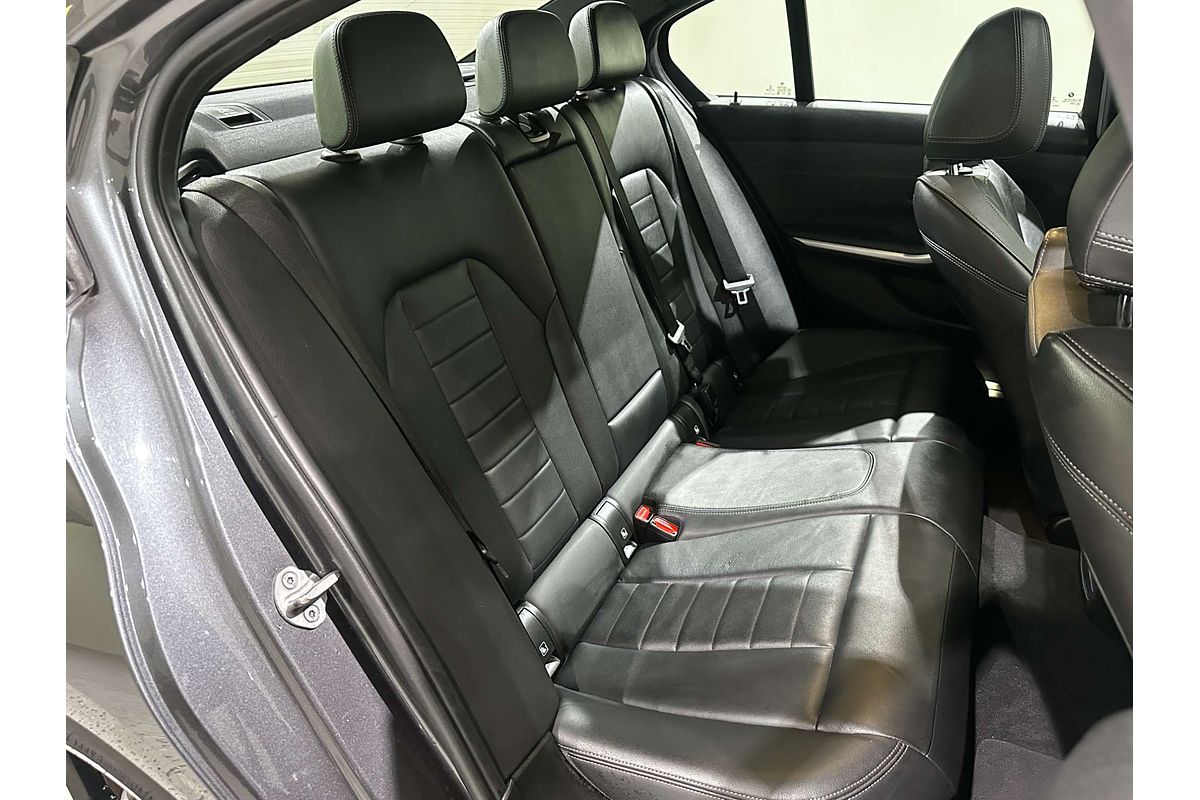 2021 BMW 3 Series 330i M Sport G20