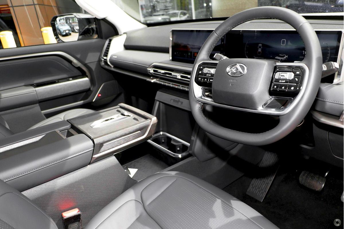 2025 LDV Terron 9 Evolve EKK1C