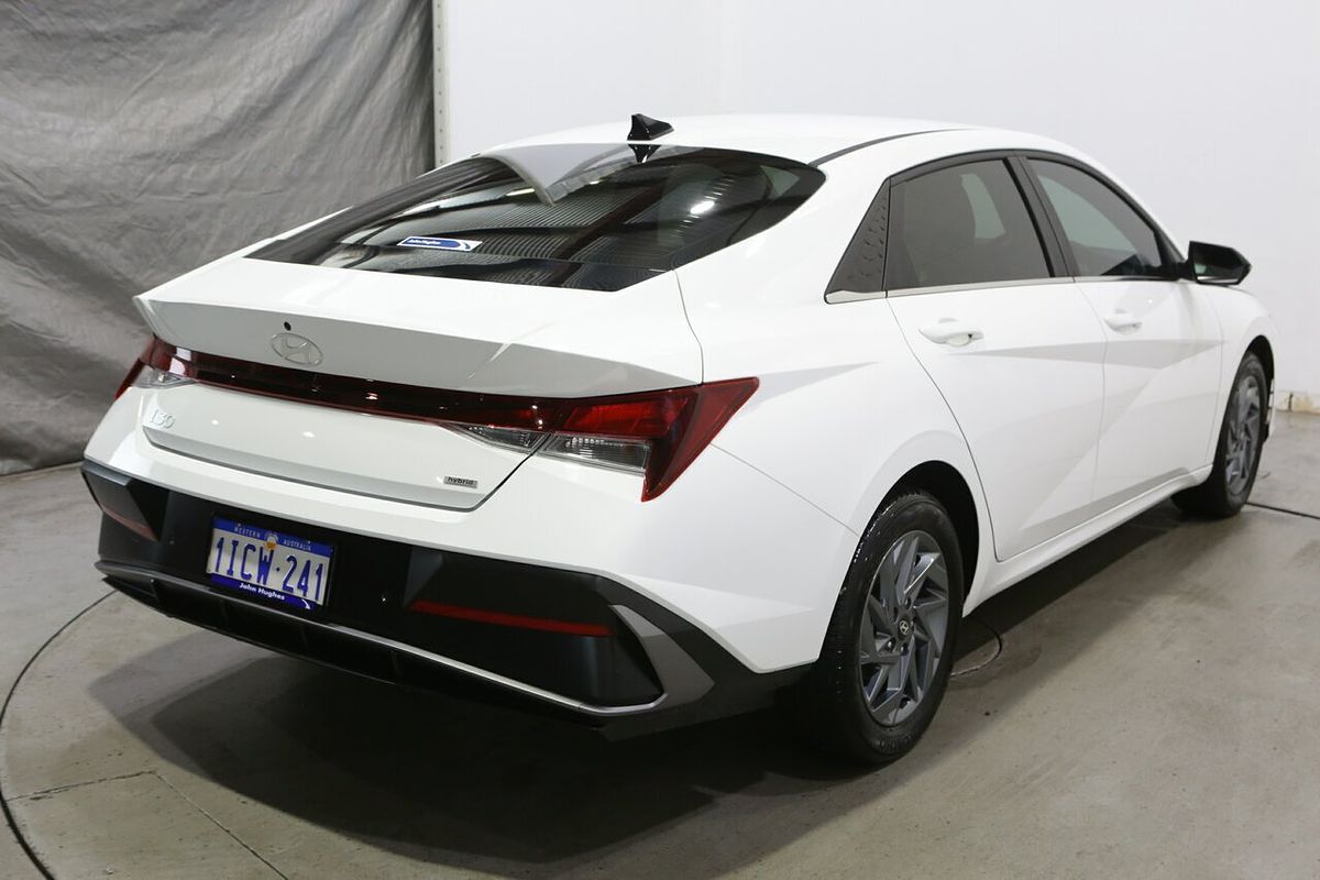 2024 Hyundai i30 Hybrid CN7.V2