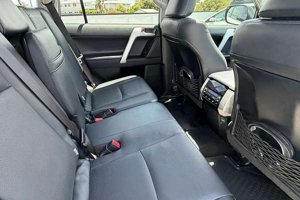 2020 Toyota Landcruiser Prado Kakadu GDJ150R