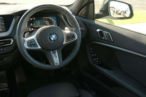 2023 BMW 2 Series 220i M Sport F44