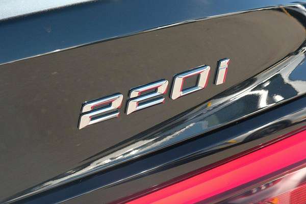 2023 BMW 2 Series 220i M Sport F44