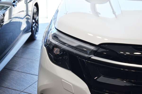 2025 Subaru Forester Hybrid Touring S6