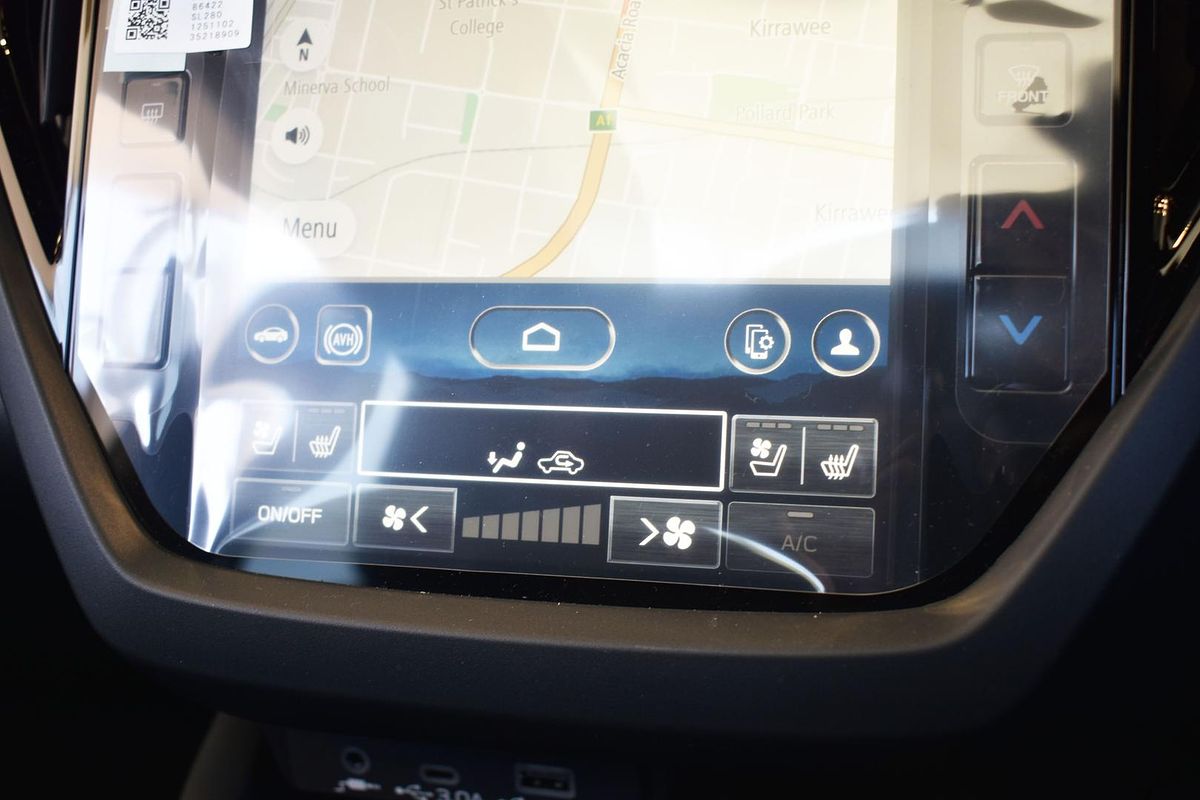 2025 Subaru Forester Hybrid Touring S6