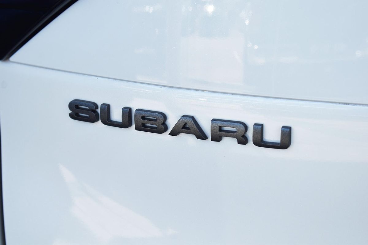 2025 Subaru Forester Hybrid Touring S6