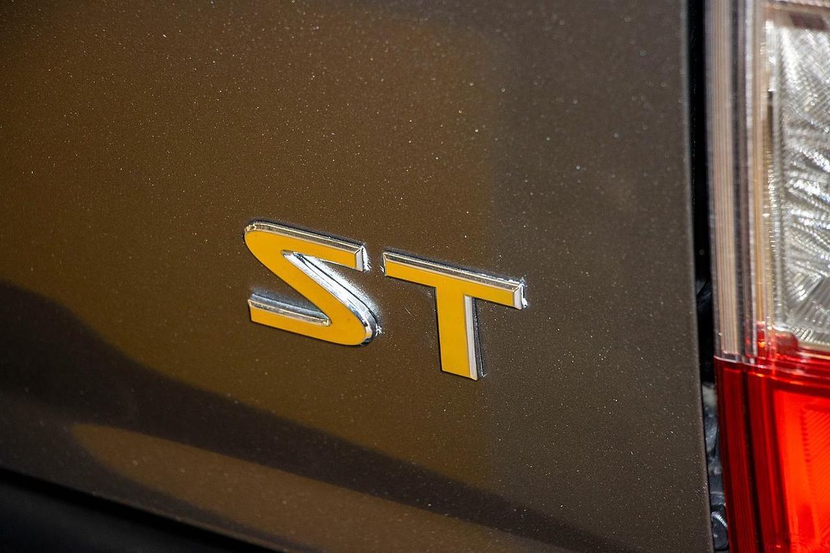 2016 Nissan Navara ST D23 Series 2 4X4