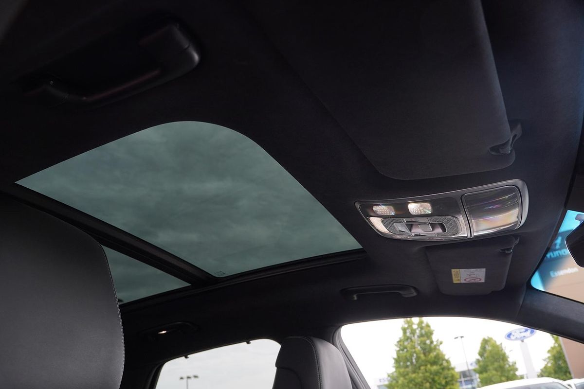 2022 Genesis GV70 3.5T AWD Sport JK.V1