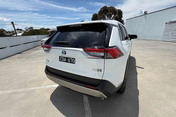 2024 Toyota RAV4 Cruiser AXAH52R