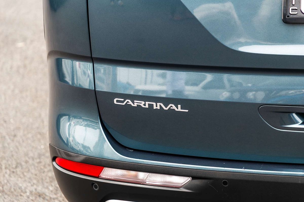 2023 Kia Carnival S KA4