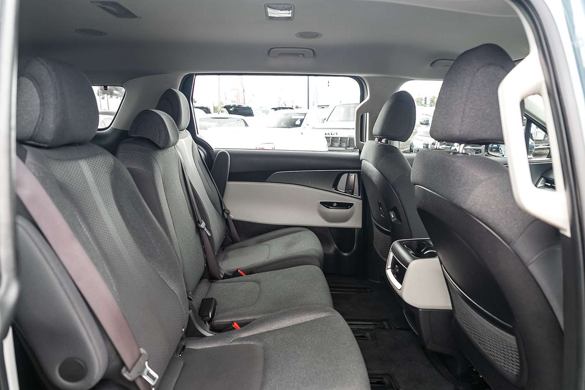 2023 Kia Carnival S KA4