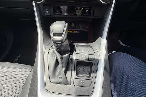 2024 Toyota RAV4 Cruiser AXAH52R