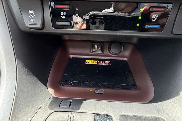 2024 Toyota RAV4 Cruiser AXAH52R