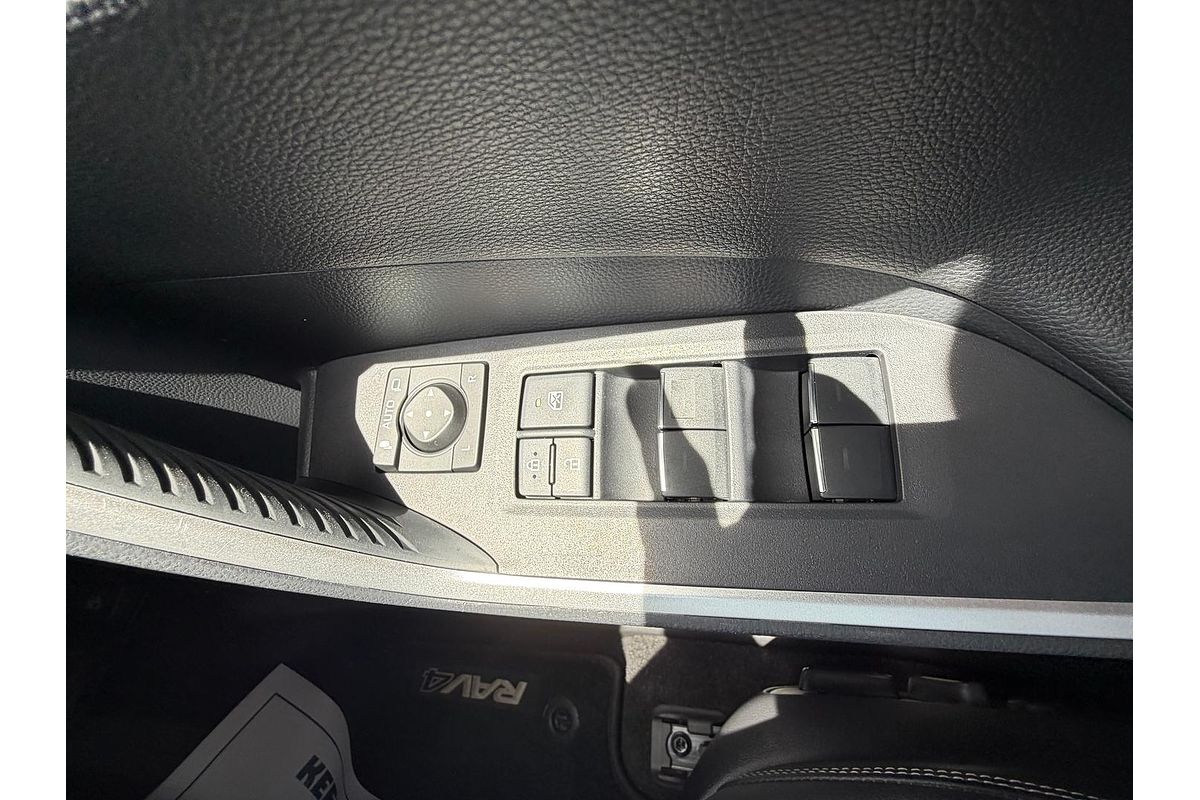 2024 Toyota RAV4 Cruiser AXAH52R