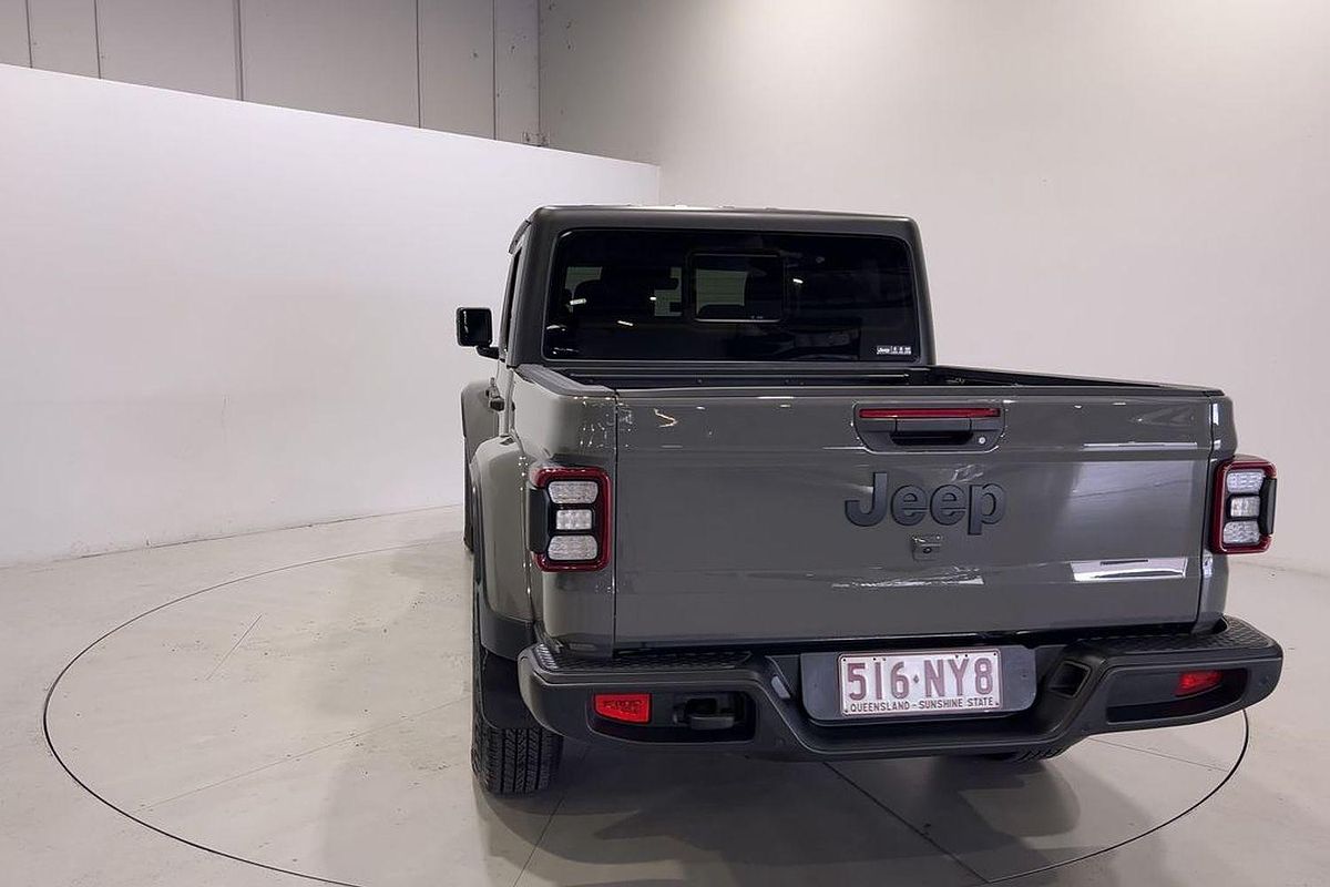 2022 Jeep Gladiator Night Eagle JT All Wheel Drive