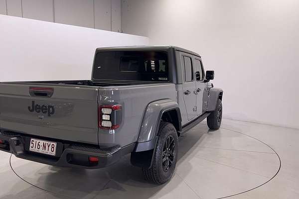 2022 Jeep Gladiator Night Eagle JT All Wheel Drive