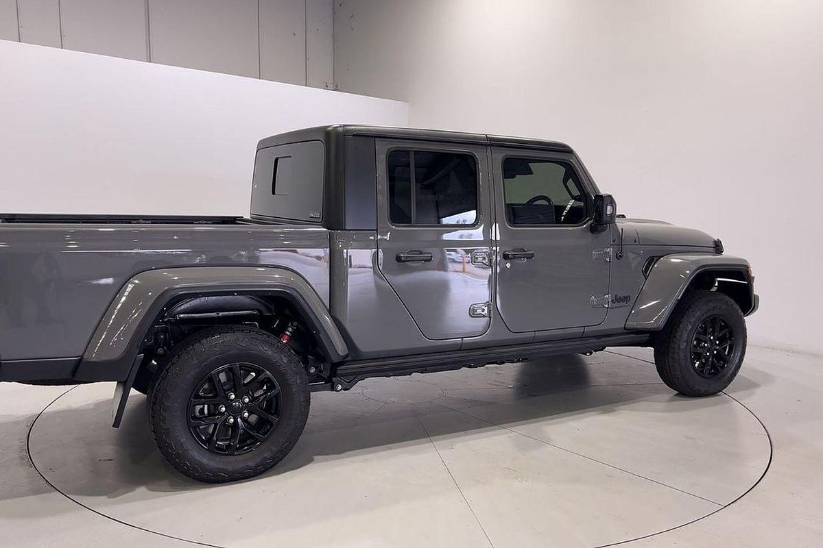 2022 Jeep Gladiator Night Eagle JT All Wheel Drive