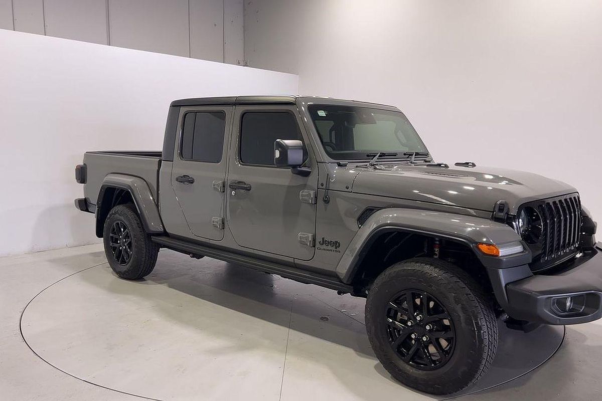 2022 Jeep Gladiator Night Eagle JT All Wheel Drive