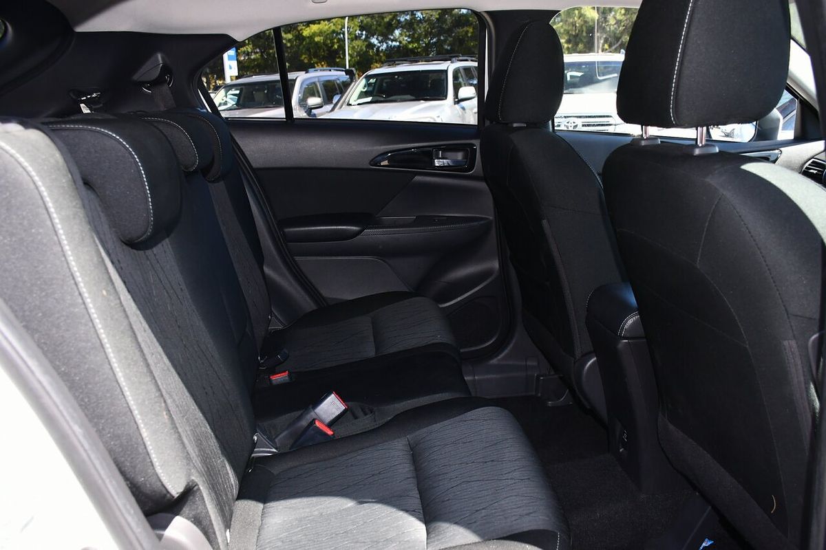 2019 Mitsubishi Eclipse Cross ES YA