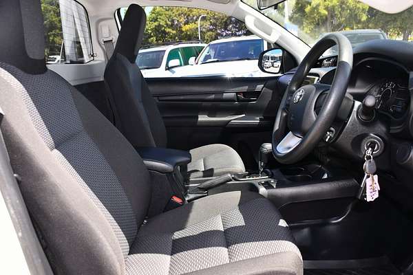 2018 Toyota Hilux Workmate TGN121R Rear Wheel Drive