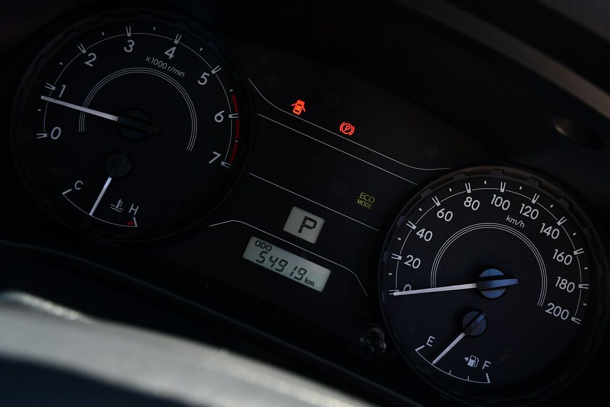 2018 Toyota Hilux Workmate TGN121R Rear Wheel Drive