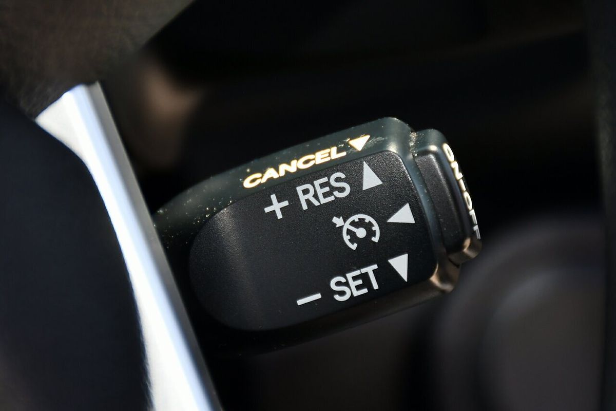 2018 Toyota Hilux Workmate TGN121R Rear Wheel Drive