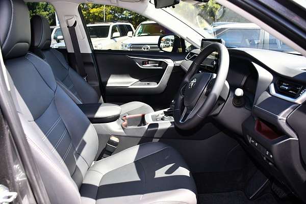 2025 Toyota RAV4 Cruiser AXAH54R